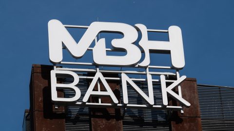 mbh bank, leállás, bakkártya, pénzfelvétel