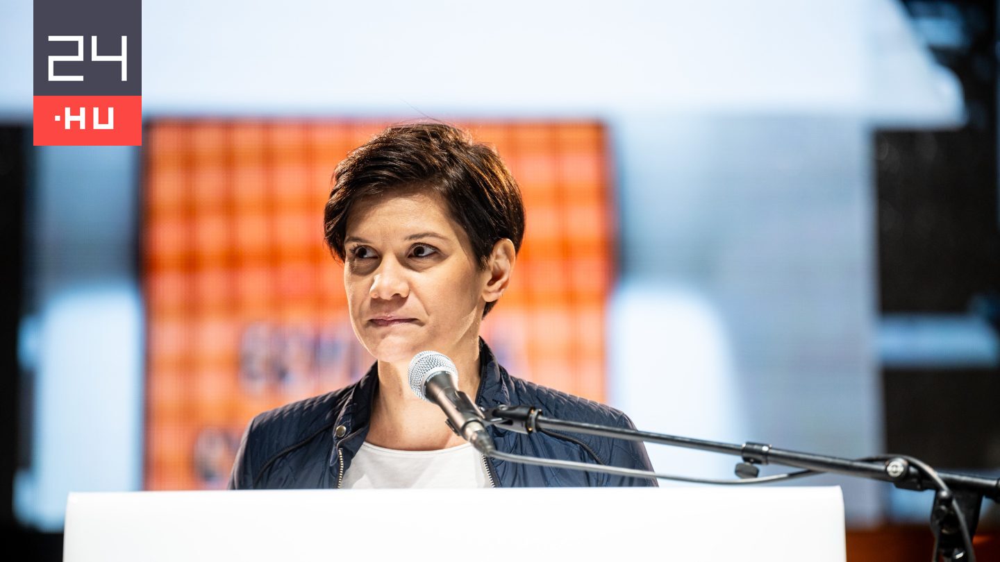 Pottyondy Edina Deák Dániel Partizán-szerepléséről: Berlin eleste után két nappal Mengele doktor asszisztense egy partizánnal beszélget, és az övsömör kezeléséről diskurálnak