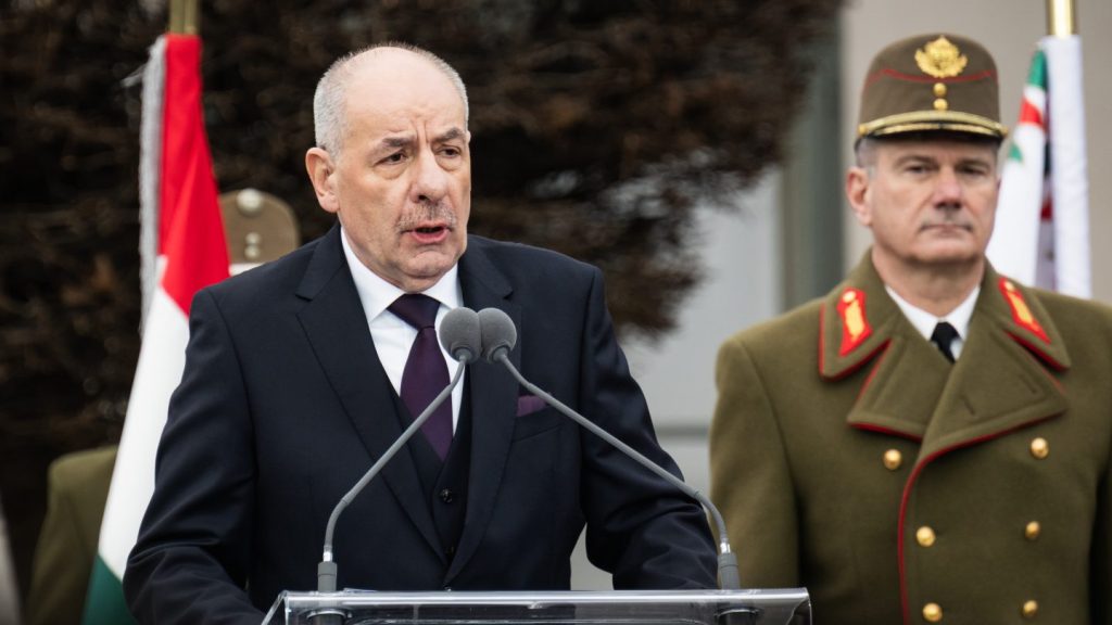 Alakuló ülés: Sulyok Tamás alulmaradt