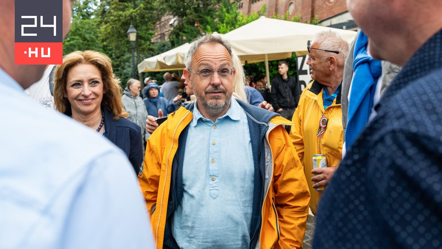 Bús Balázs lemondott a Nemzeti Kulturális Alap alelnöki posztjáról