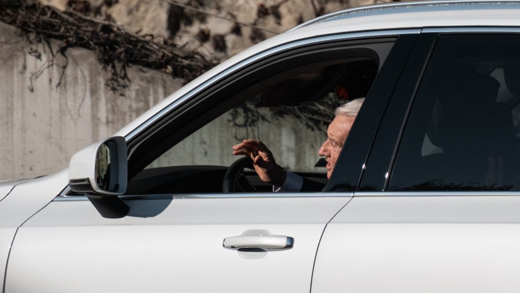 Mészáros Lőrinc cége is szóvá tette, hogy problémák vannak az építőanyaggal, amit Orbán Győzőék szállítanak a Budapest-Belgrád vasút építéséhez