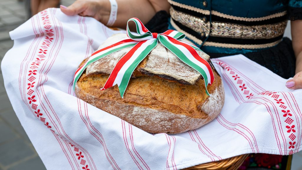 Kiderült, miért hizlal a kenyér