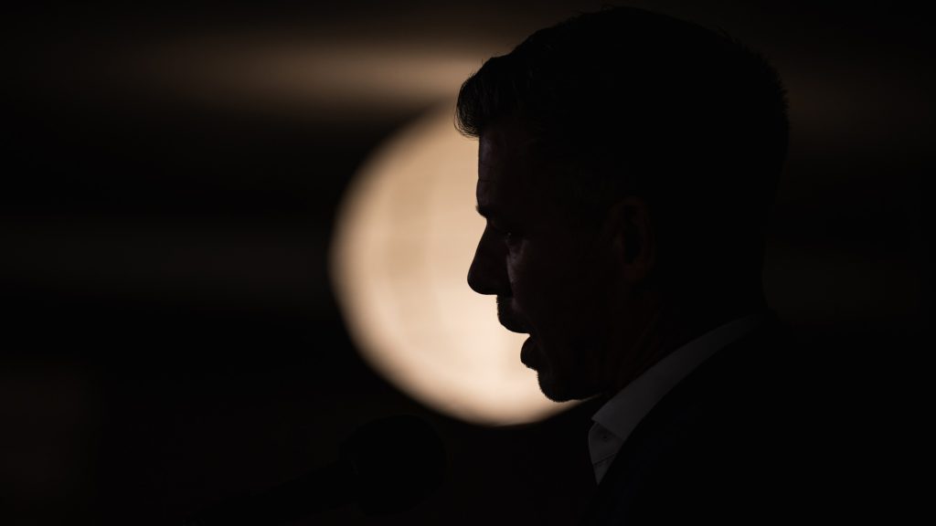 Titkosszolgálatok próbálták rávenni a végrehajtót, hogy tegyen hamis terhelő vallomást Magyar Péterre