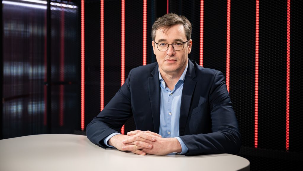 Karácsony Gergely: Ki kell söpörni a Metropolt Budapest köztereiről