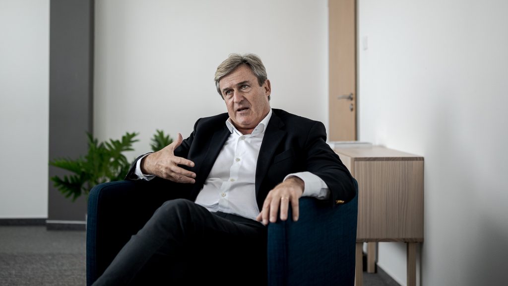 Kapitány István az iparkamara elnökével és a CATL képviselőivel is egyeztetett