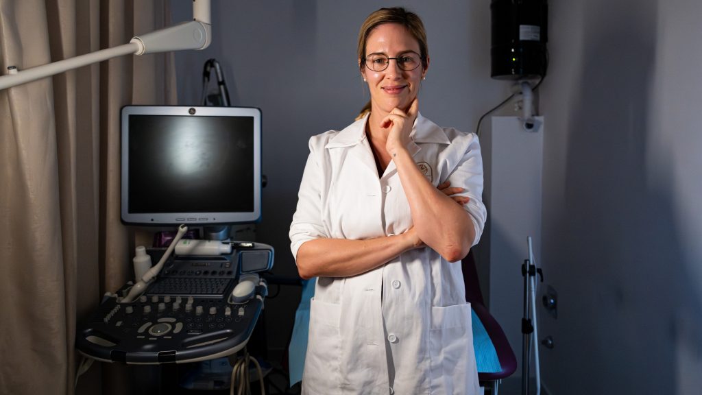 Ne küldjük ki focizni a fiúkat, ha a menstruációról akarunk beszélni a gyerekekkel