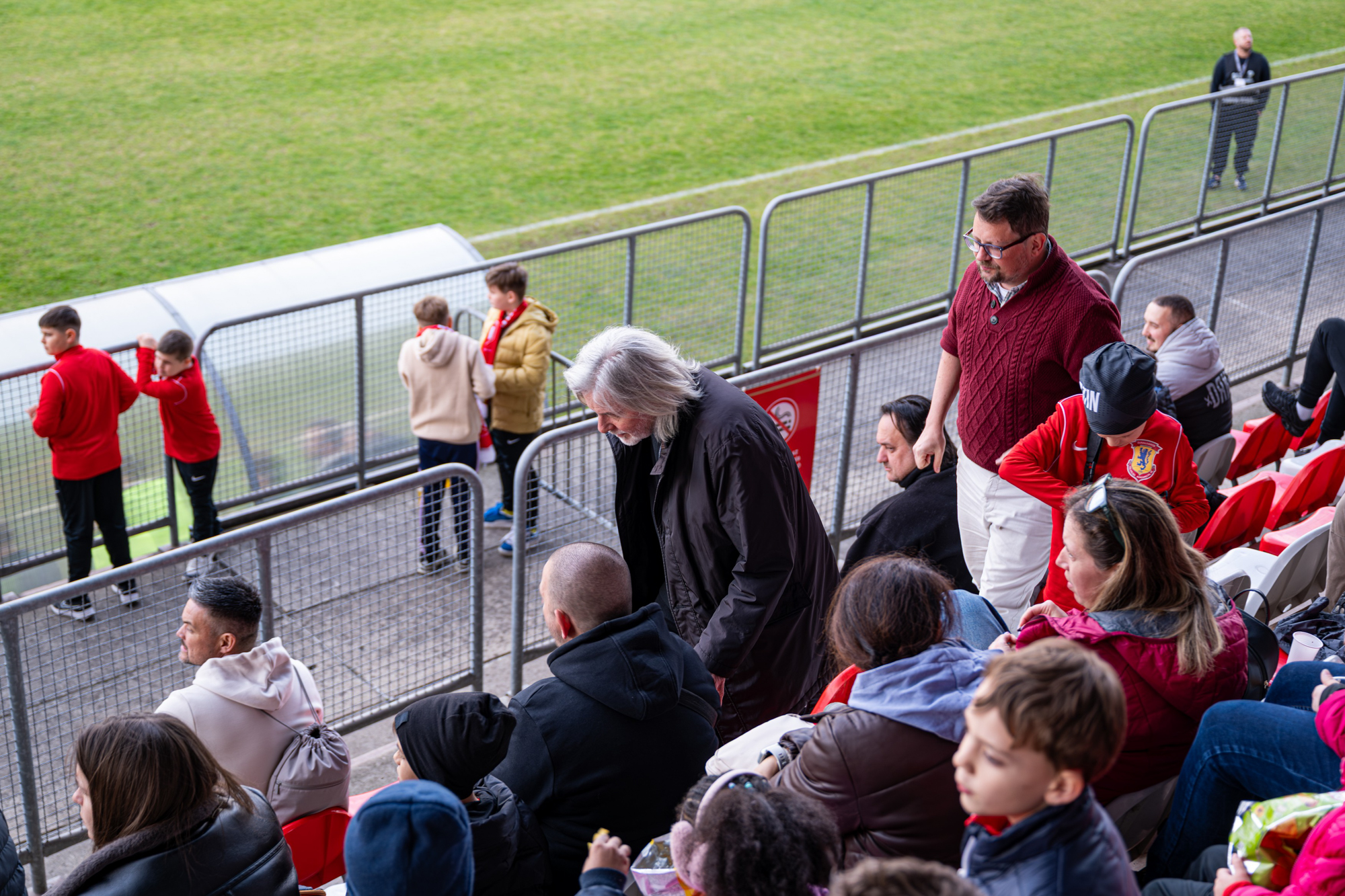 Mi közük Maradonához a dunaújvárosi körzet képviselőjelöltjeinek? 13