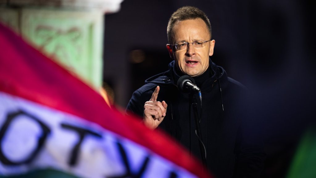 Zelenszkij kárpátaljai magyarokkal találkozott, Szijjártó kiakadt