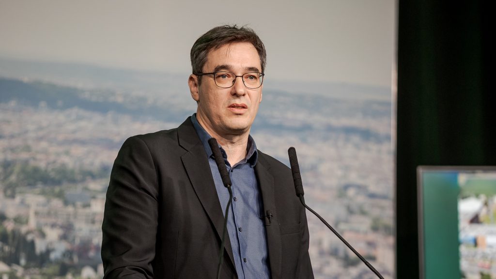 Karácsony levelet írt a MÁK vezetőjének: kormányváltás idején ne inkasszózzák Budapest számláját