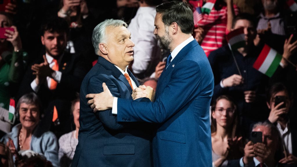 „Trump támogatása egy cseresznye lehetne a kampánytorta tetején” – Schultz Nóra szerint azonban tortasütéshez nem elég