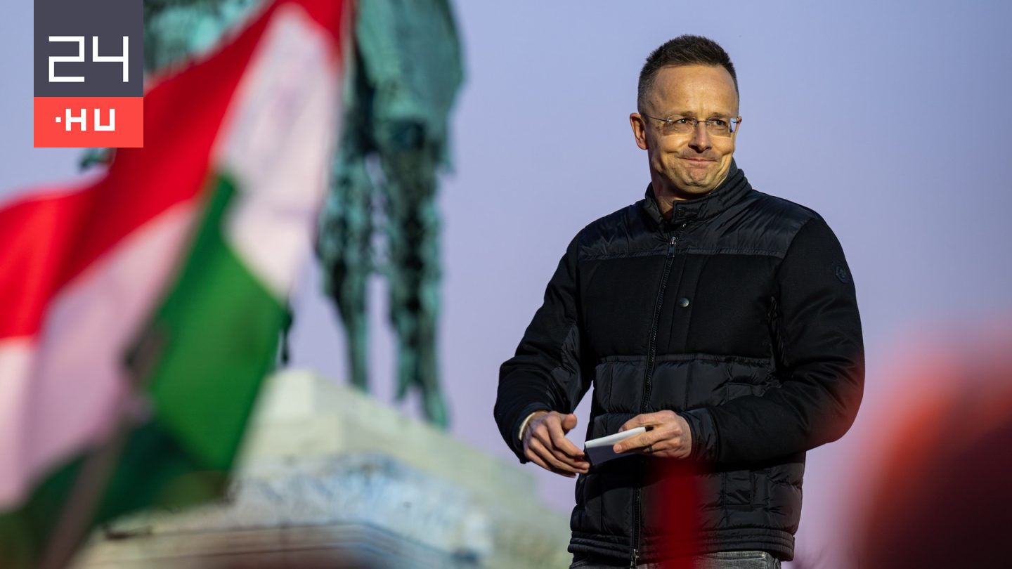 Szijjártó Péter: Sokszor elmélkedem.