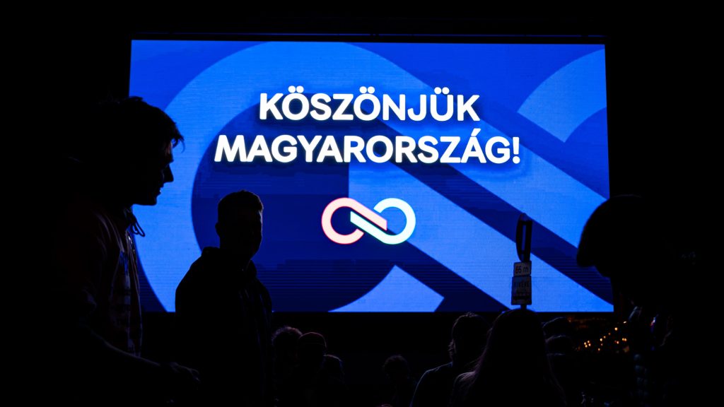 Fehér Renátó: Az eljövendő idő nyomában – egy új köztársaság méltósága