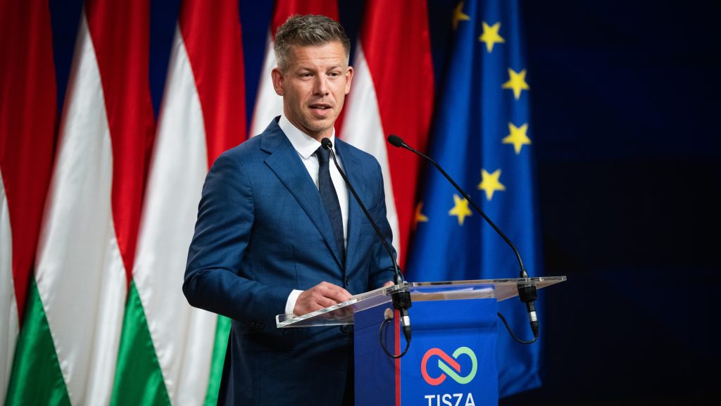 Magyar Péter másfél év után interjút ad a közmédiának