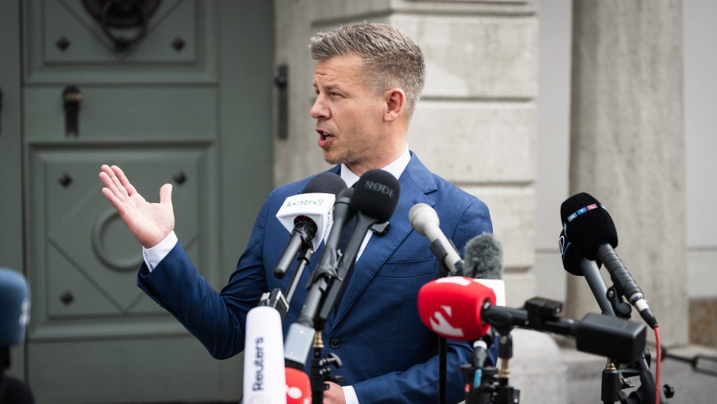 Magyar Péter szerdai interjúi: a magyarok harmada szerint a közmédia munkatársai megérdemelték a hangnemet