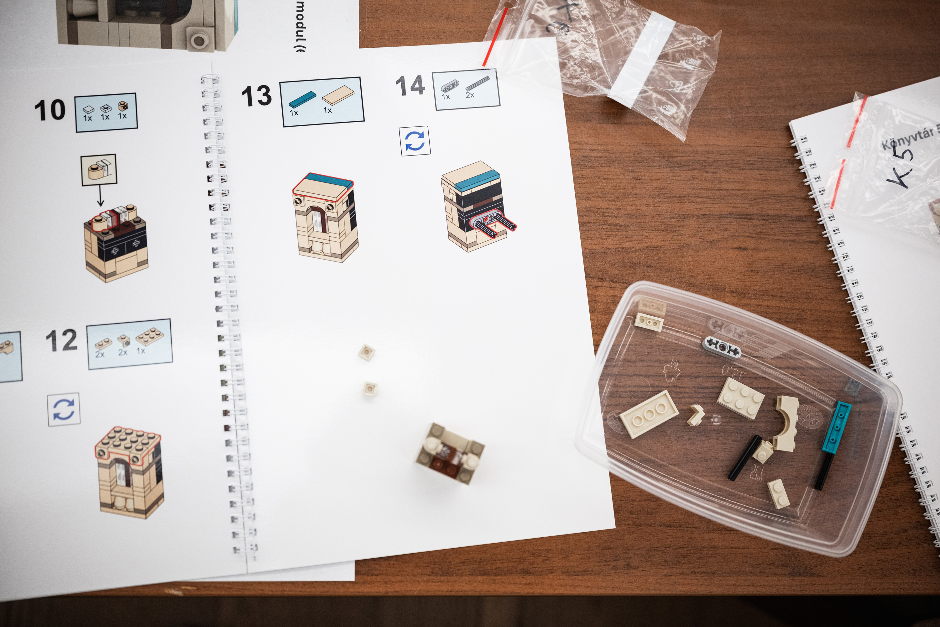 Magyar Tudományos Akadémia palota LEGO Dóczy Balázs