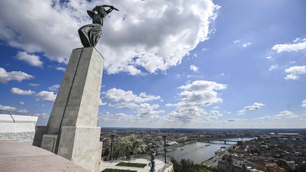 Ez a négyperces videó megmutatja, milyen lett madártávlatból a most elkészült Citadella