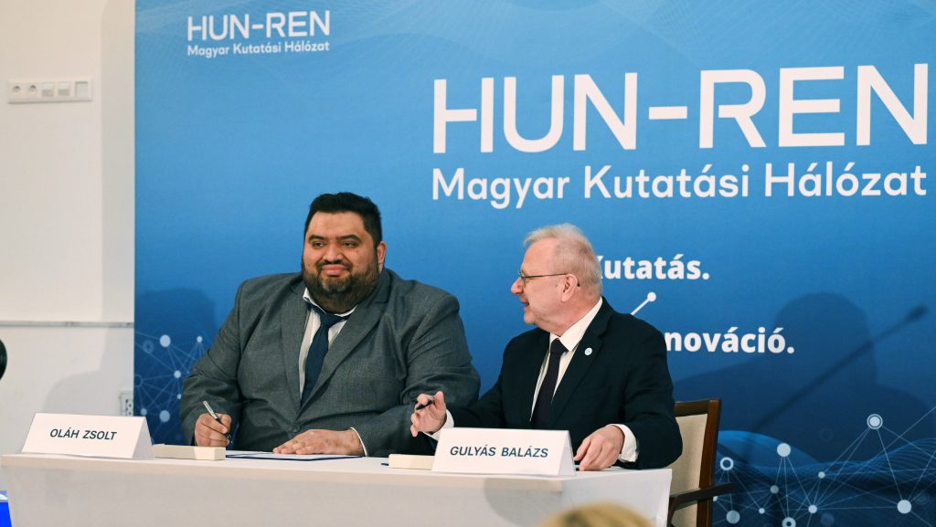 Még a választások előtt döntöttek: Tiborczhoz köthető cég irodaházába költöznek a HUN-REN részlegei