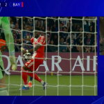 Alphonso Davies kezezése a PSG és a Bayern München bL-elődöntőjén.