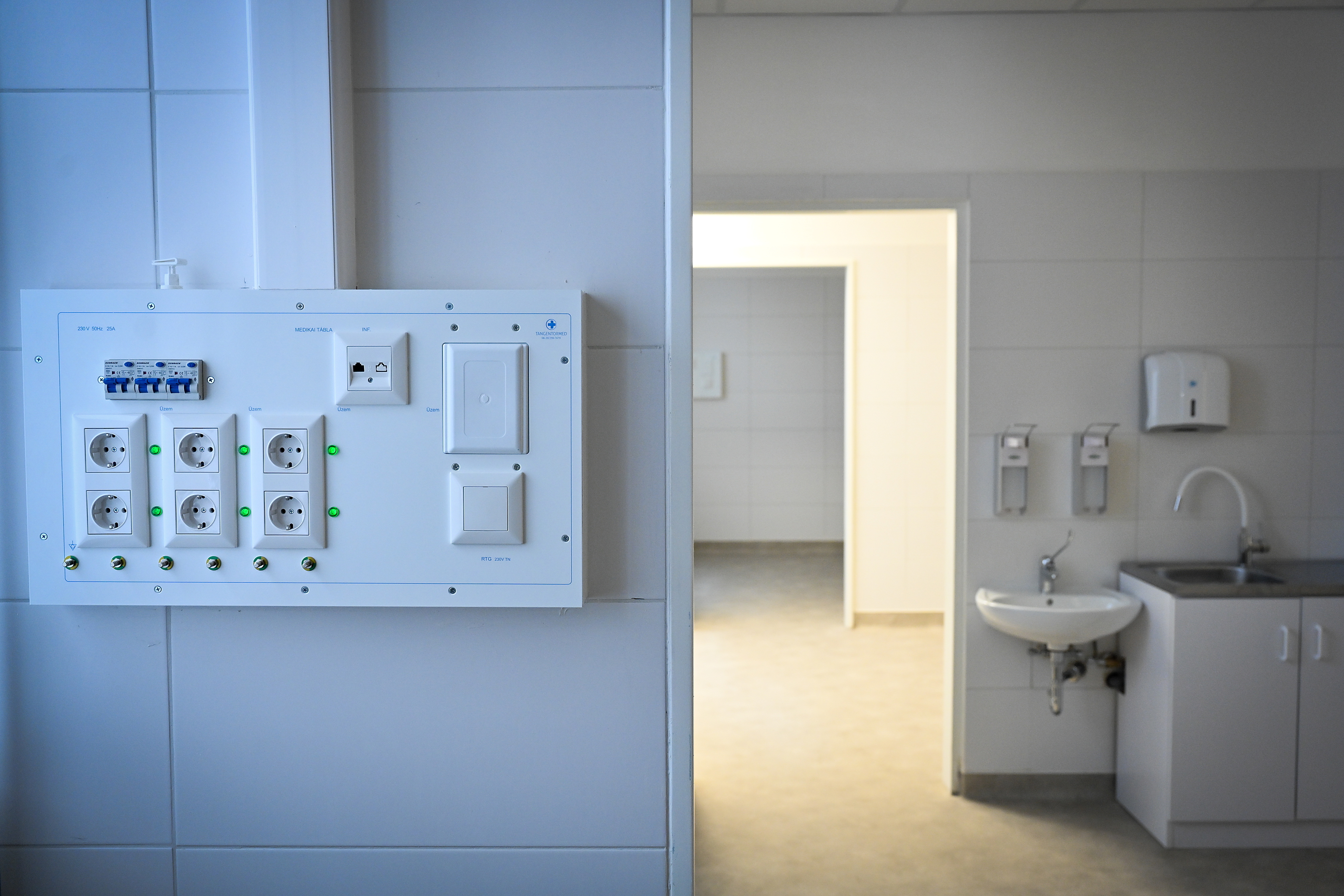 „A biztonságos működéshez szükséges létszámot messze nem érjük el” – drámai képet festettek az egészségügyről a kórházigazgatók 5