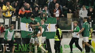 Az ETO FC játékosainak gólöröme a labdarúgó Fizz Liga 30. fordulójában játszott ETO FC - Ferencvárosi TC mérkőzésen.