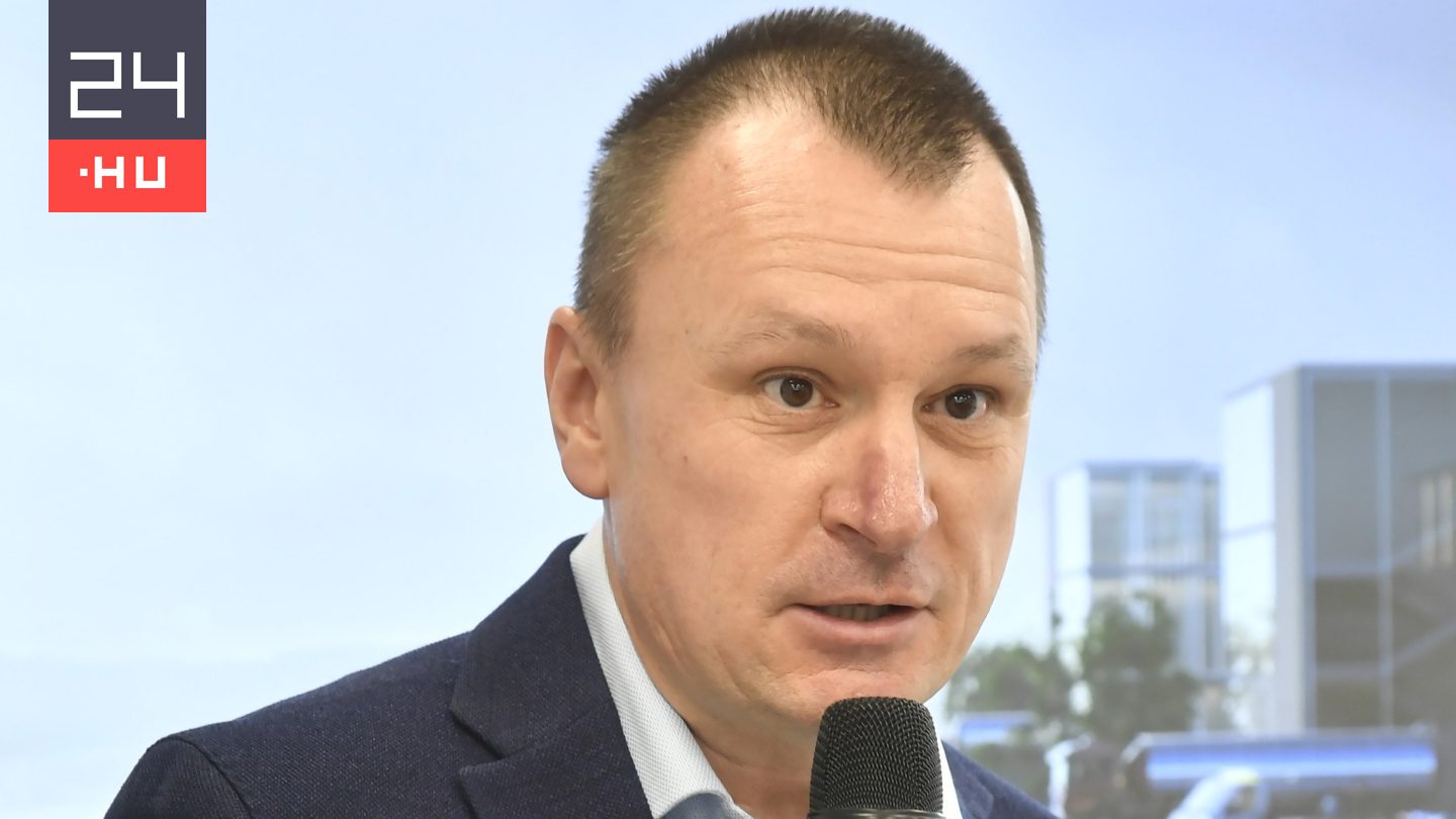 Szujó Zoltánék közleményt adtak ki, miután határozatképtelenné váltak Gyulay Zsolt távozásával