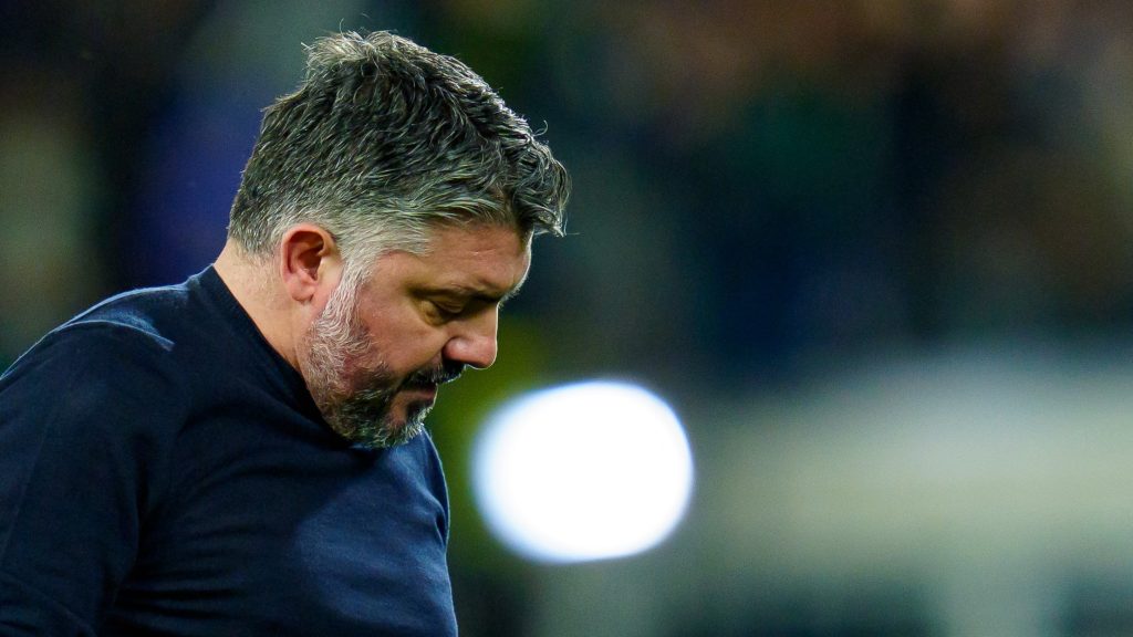 „Ha tőrt döfnének belém, semmi sem folyna belőlem, kifogyott a vérem” – sírva kért bocsánatot az olasz kapitány