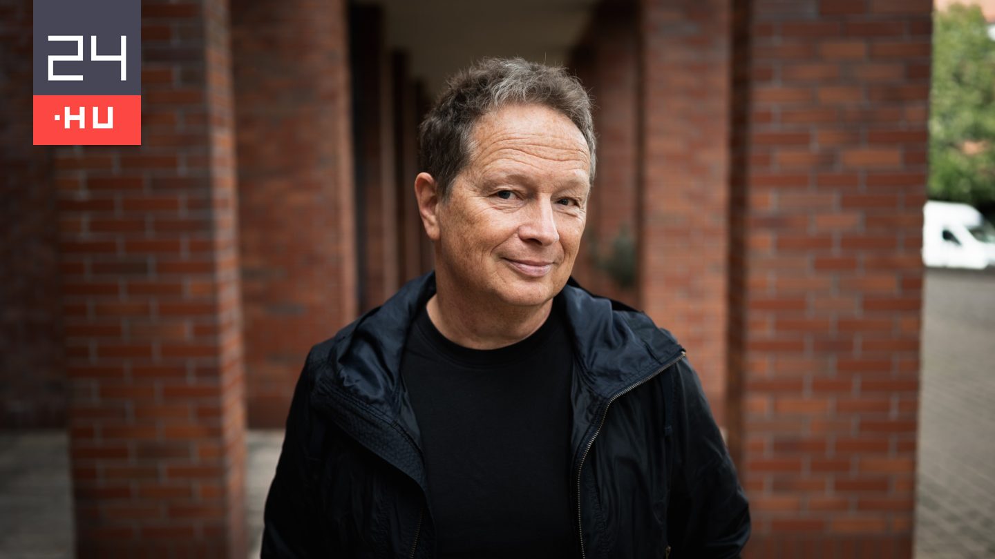 Geszti Péter: Magyarország lerázta magáról a rendszert, amely fojtogatta, megalázta, kifosztotta és mélységesen megosztotta