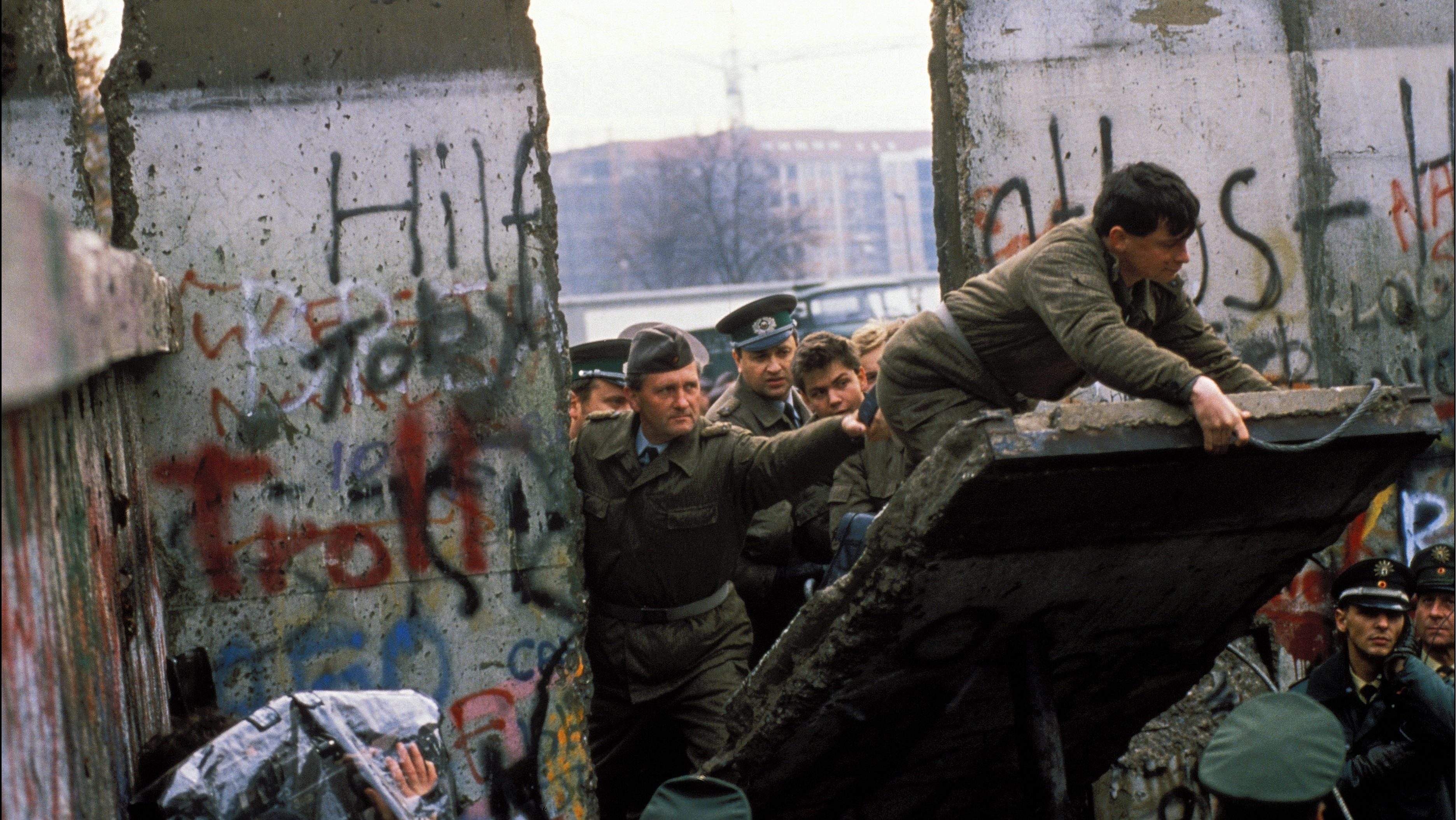 A berlini fal 1989-ben.