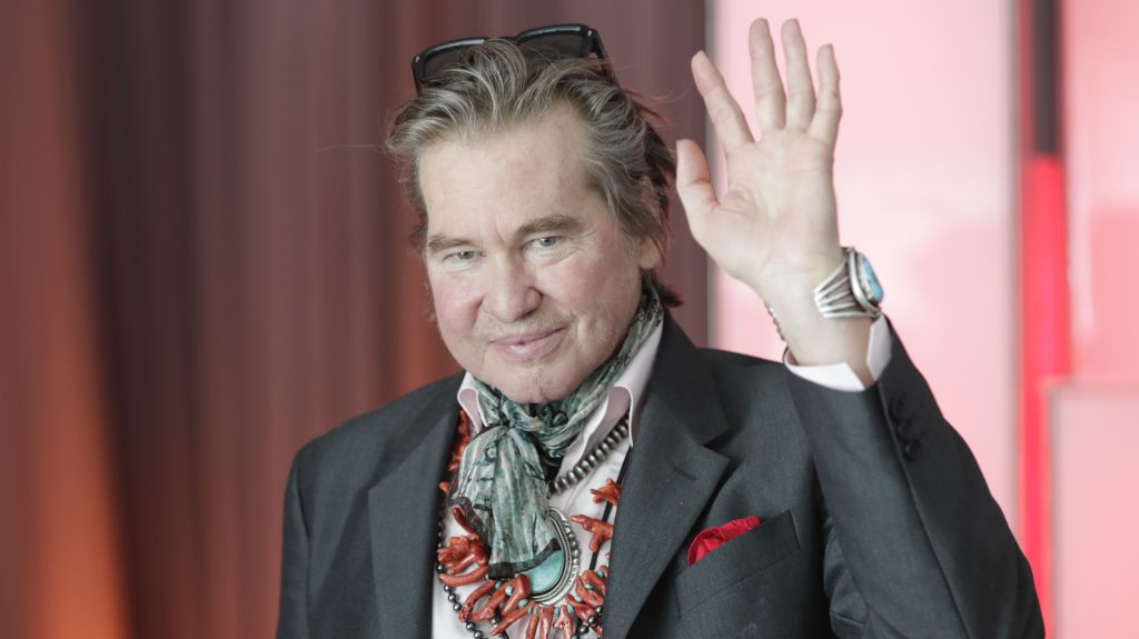 Megérkezett az első mozgókép az AI-jal feltámasztott Val Kilmerről az utolsó szerepében