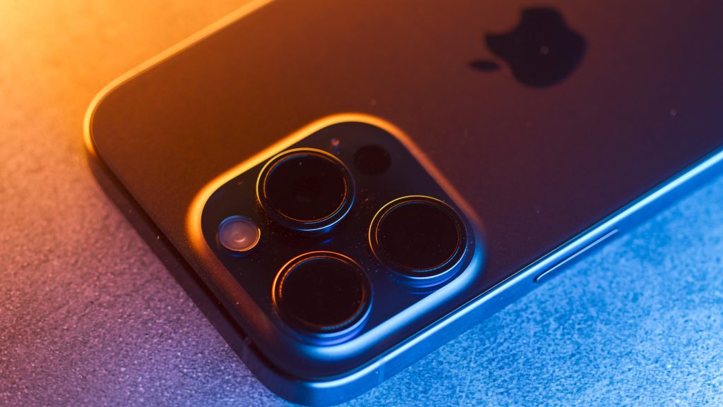 Nagy a baj az Apple-nél: tovább csúszhat a legdrágább iPhone megjelenése