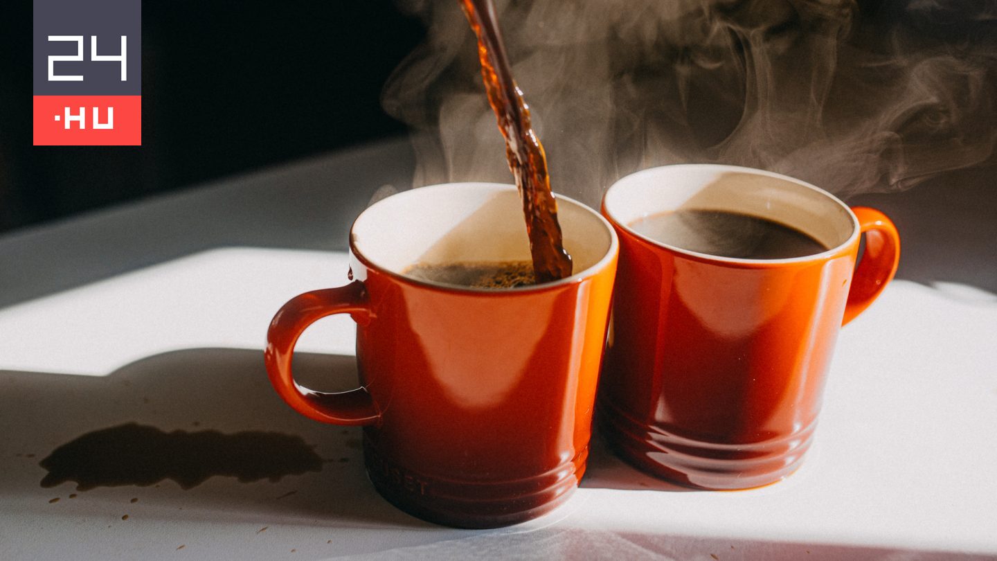 Kiderült, miben tér el a koffeinmentes és a sima kávé hatása