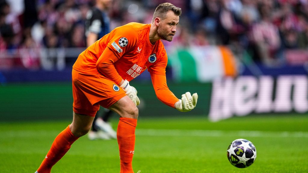 Szezon végén visszavonul a Liverpoollal Bajnokok Ligáját nyerő kapus