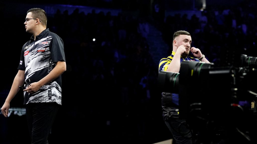 „Fantasztikus játékos, de most kiderült, hogy nem jó vesztes” – feszült hangulatban ért véget Littler és Van Veen dartsmeccse
