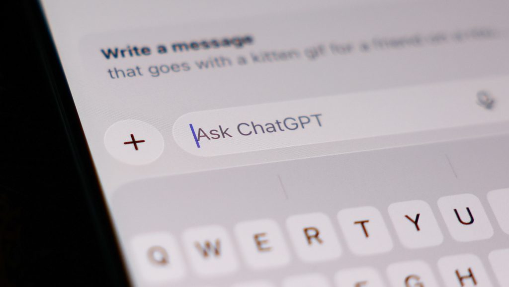 Információkkal láthatott el a ChatGPT egy floridai lövöldözőt