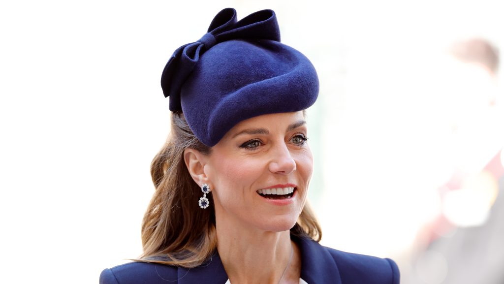 Katalin hercegné olyan fülbevalót viselt a minap, amihez Dianának és John Travoltának is köze van