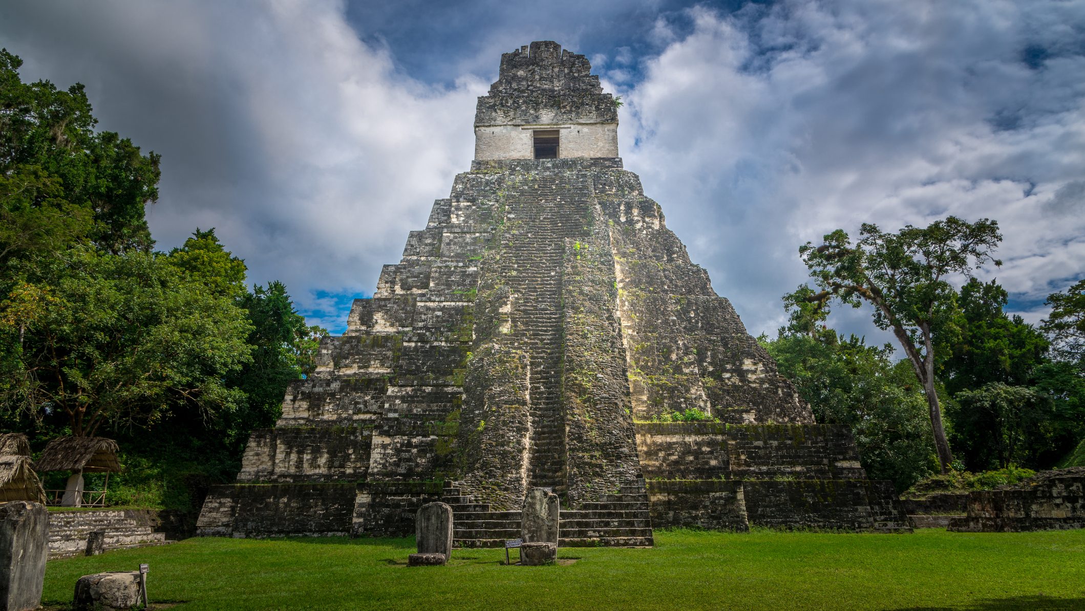 piramis Tikal maya Guatemala