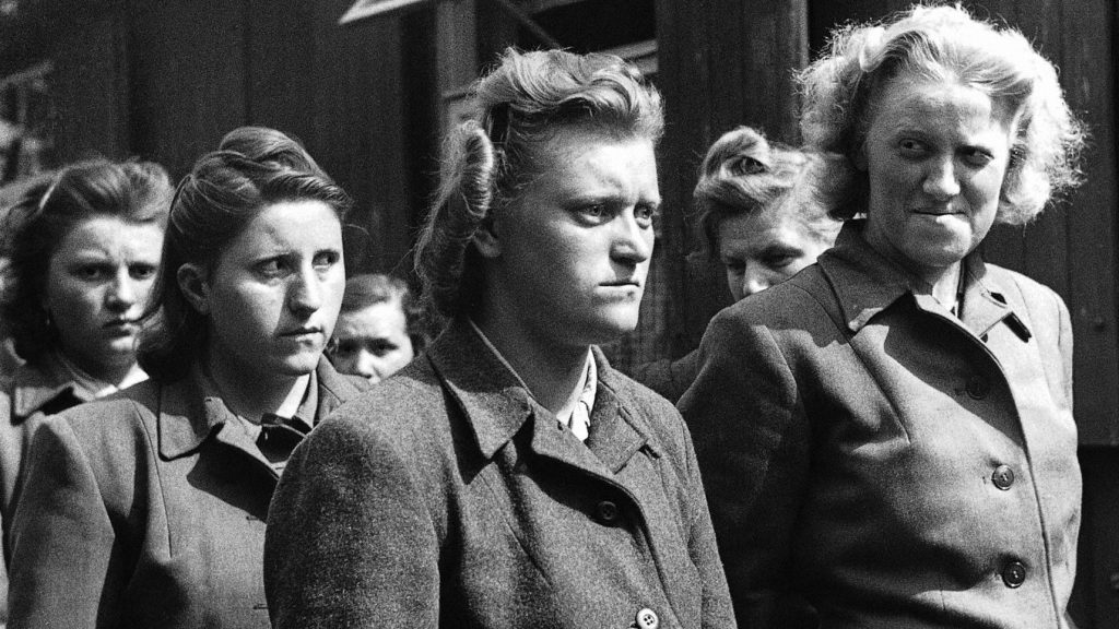 Miért hívták a női foglyok a magyar társaikat „hülye zsidóknak” Auschwitzban?