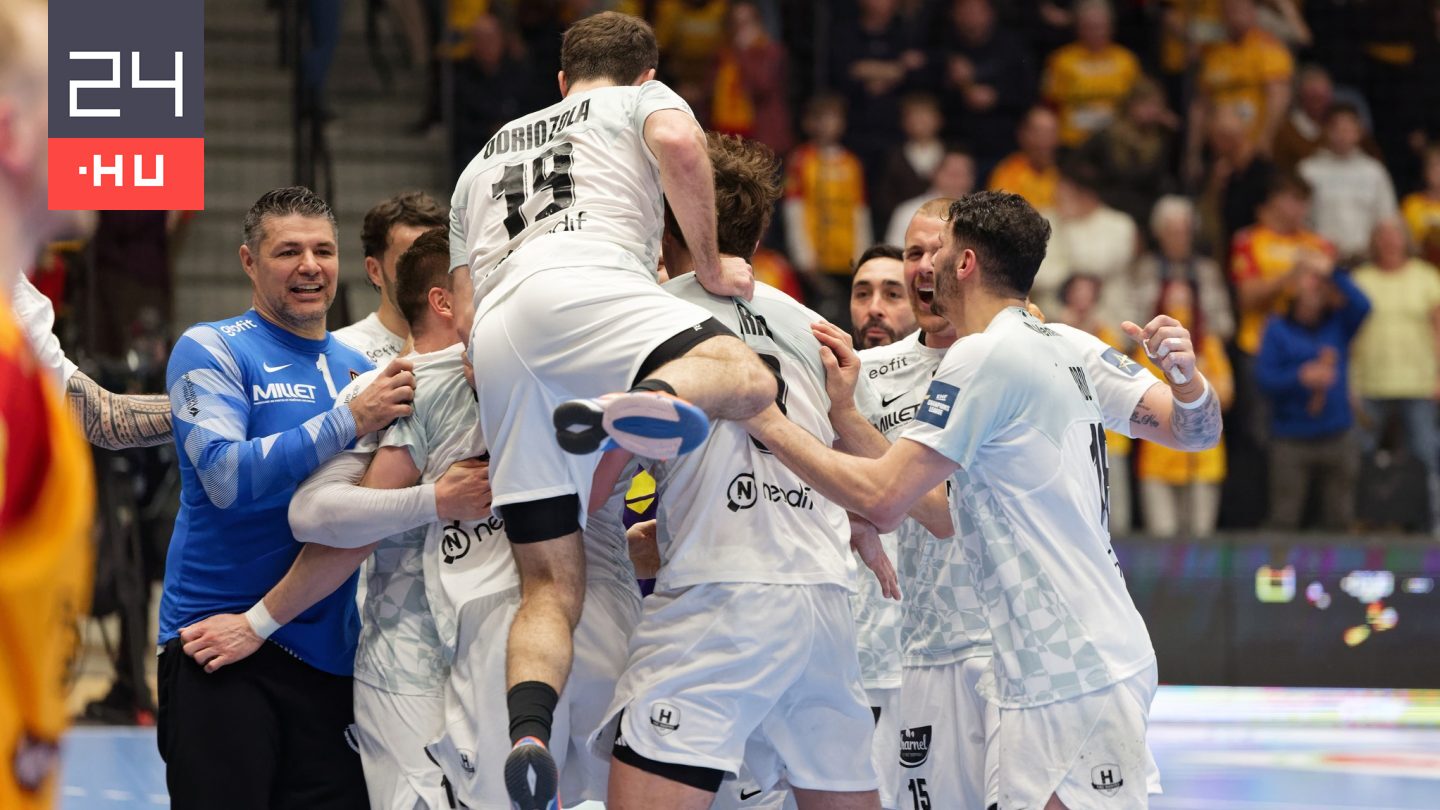 Foghatja a fejét a kézilabdacsapat, miután a Bajnokok Ligájában az utolsó percben kapott három gólt