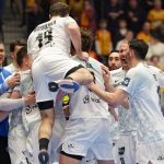 A Nantes játékosai ünnepelnek a GOG elleni BL-mérkőzés után.