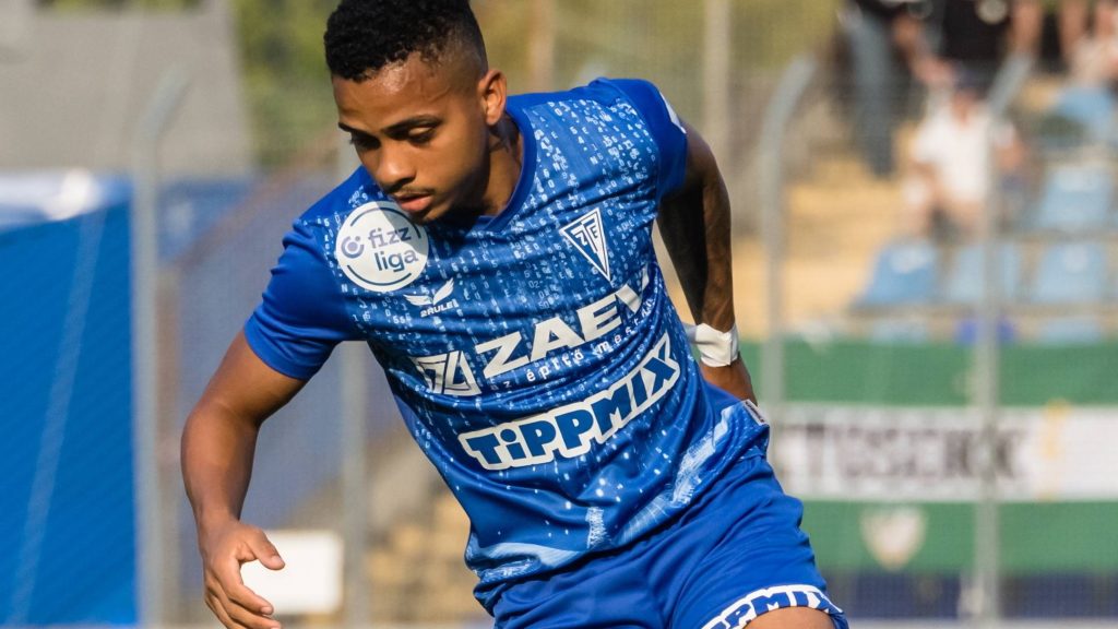 Kisvárdai játékos összeesése okozott riadalmat, már dobogón a ZTE