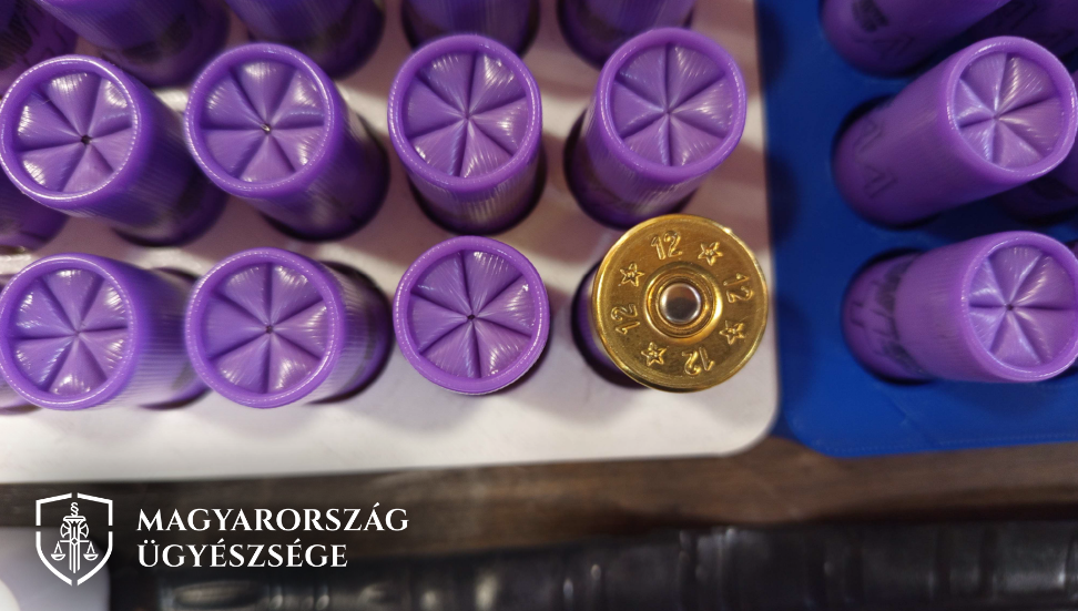 Lőszereket gyártott egy vadász otthon, majd eladta