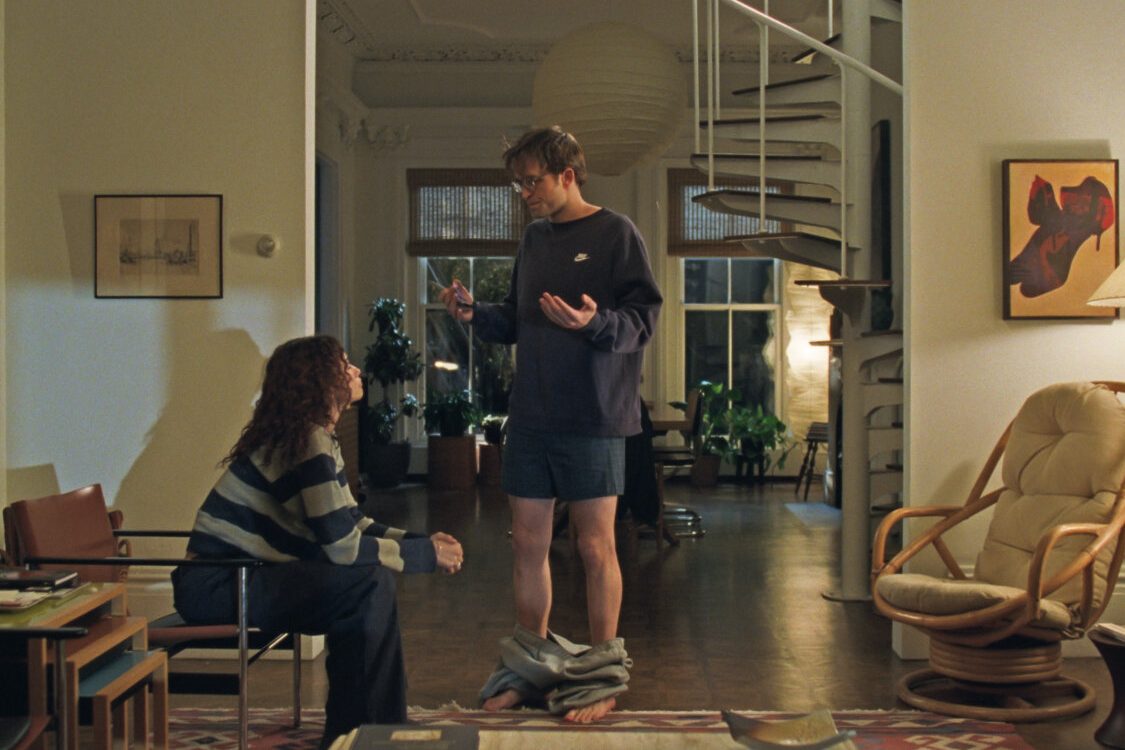 Zendayát még sosem láttuk puskával, Robert Pattinsont még nem láttuk ennyire nyomorultnak 4