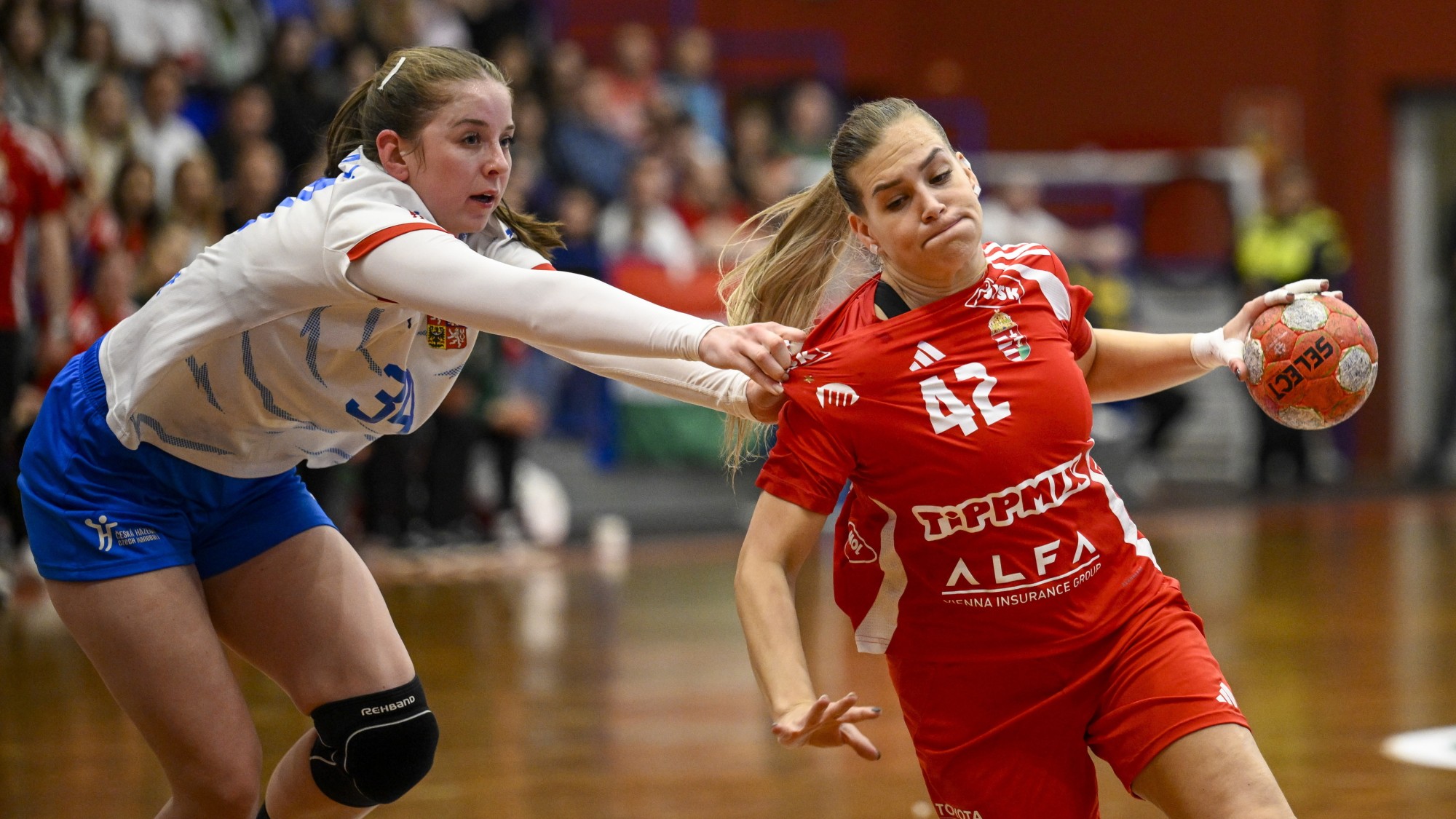 Klujber Katrin a Csehország elleni mérkőzésen.