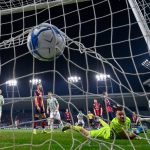 Kovács Dániel, a Nyíregyháza kapusa gólt kap a Fizz Liga 25. fordulójában játszott Nyíregyháza Spartacus FC - Ferencvárosi TC mérkőzésen a nyíregyházi városi stadionban 2026. március 8-án. A Ferencváros 3-1-re győzött.