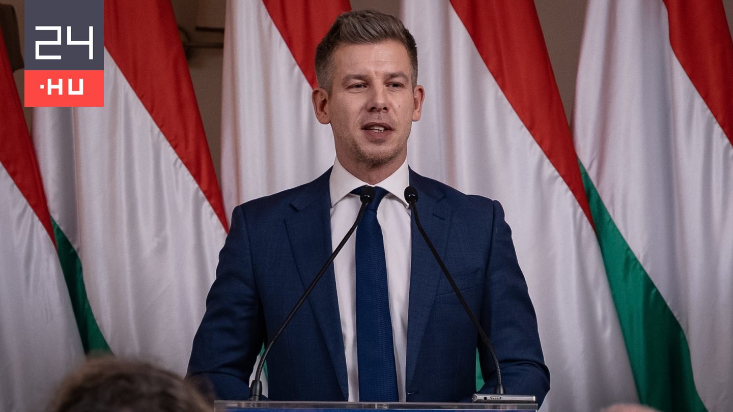 Ma Kelemen Hunorral és Ficóval egyeztet.