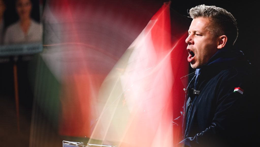 Minerva Intézet: rekordrészvétel és Tisza-győzelem várható vasárnap