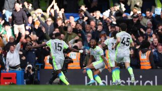 Idegenben ütötte ki a Chelsea-t a Manchester City.