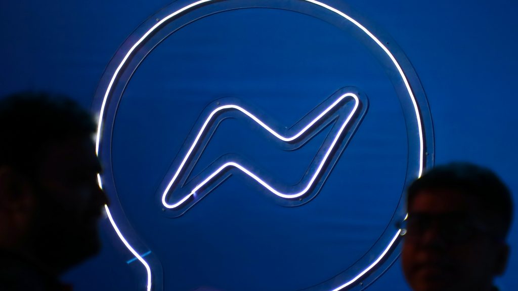 meta messenger megszűnik április 15