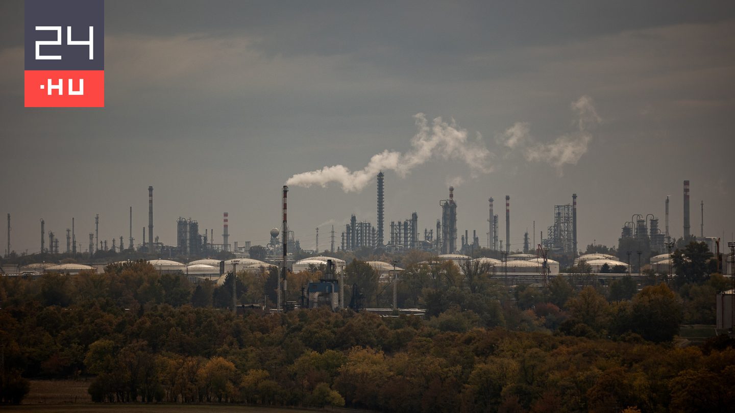 G7: Nem kizárt az ezerforintos benzinár