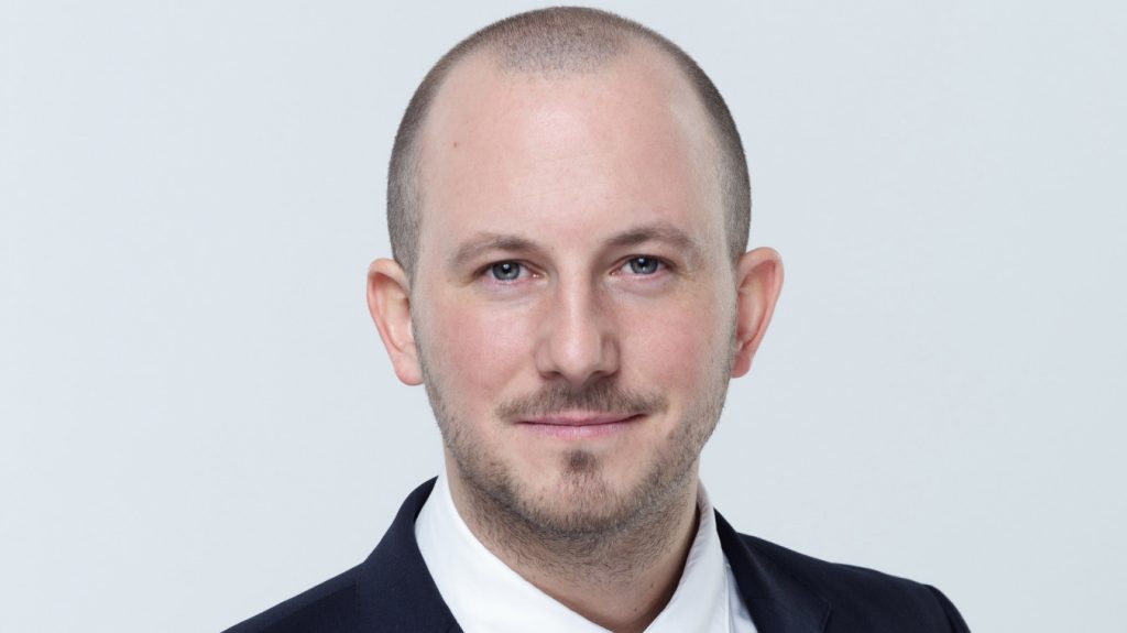 Kiengedték a Halásztelek fideszes polgármesterét, de négy hónapig nem hagyhatja el a települést